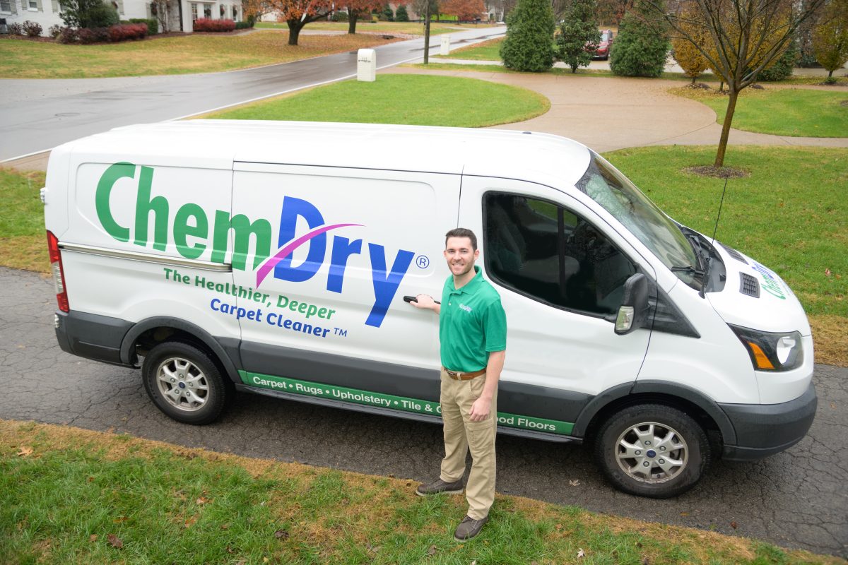 Van_Tech_2023_8987 (1) (1) Why Mr. Chem-Dry Is the Go-To Carpet Cleaner in Layton